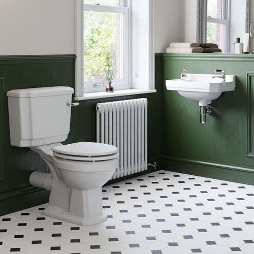 Bathroom suite close coupled - close,